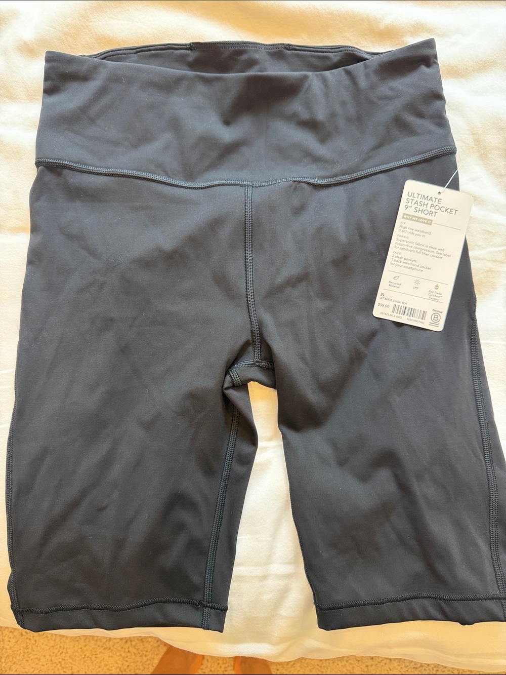 Athleta Ultimate Stash Pocket Shorts - Black Bike Shorts